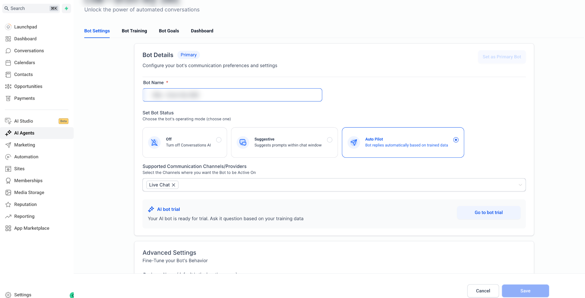 GoHighLevel AI chatbot configured in Auto Pilot mode to reply automatically from trained data on a live chat channel